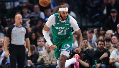 博鱼体育官网-明天独行侠客战骑士 加福德&amp;克莱小概率出战 华盛顿存疑